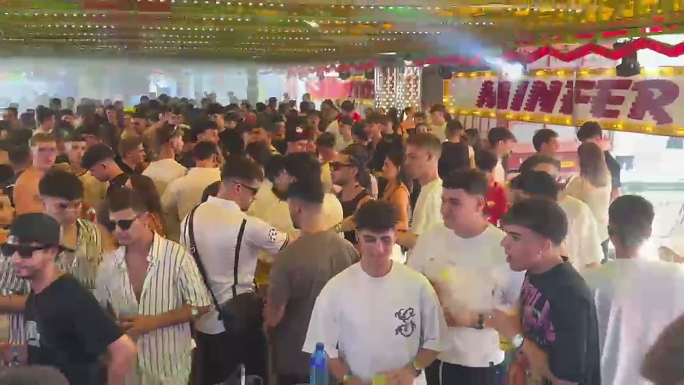 Recinto lleno de público